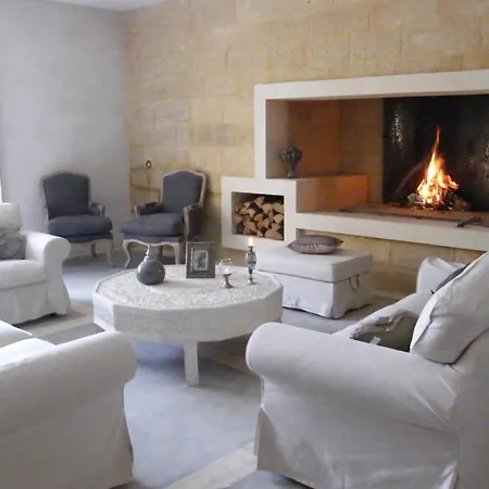 Chambres D'hotes La Maison De Leonie Collias