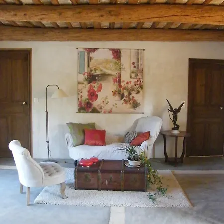 Guest house Chambres D'hotes La Maison De Leonie Collias
