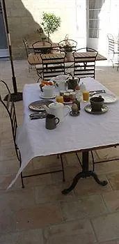 D'hôtes La Maison De Léonie Collias