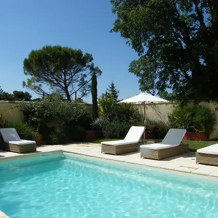 Chambres D'hotes La Maison De Leonie 4*